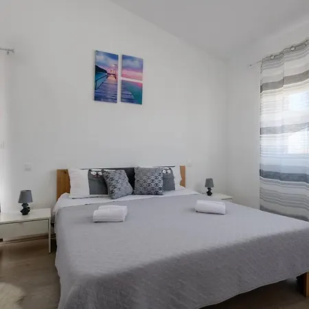 Bobo Family House With Pool Villa Vodnjan